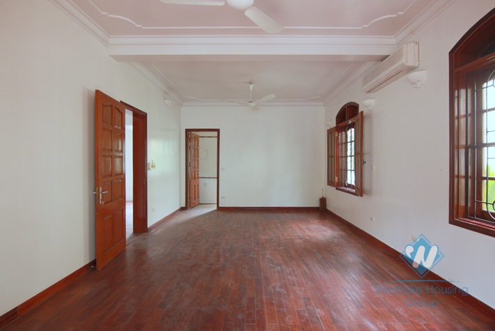 Unfurnished house with large yard for rent in Tay Ho district, Hanoi.